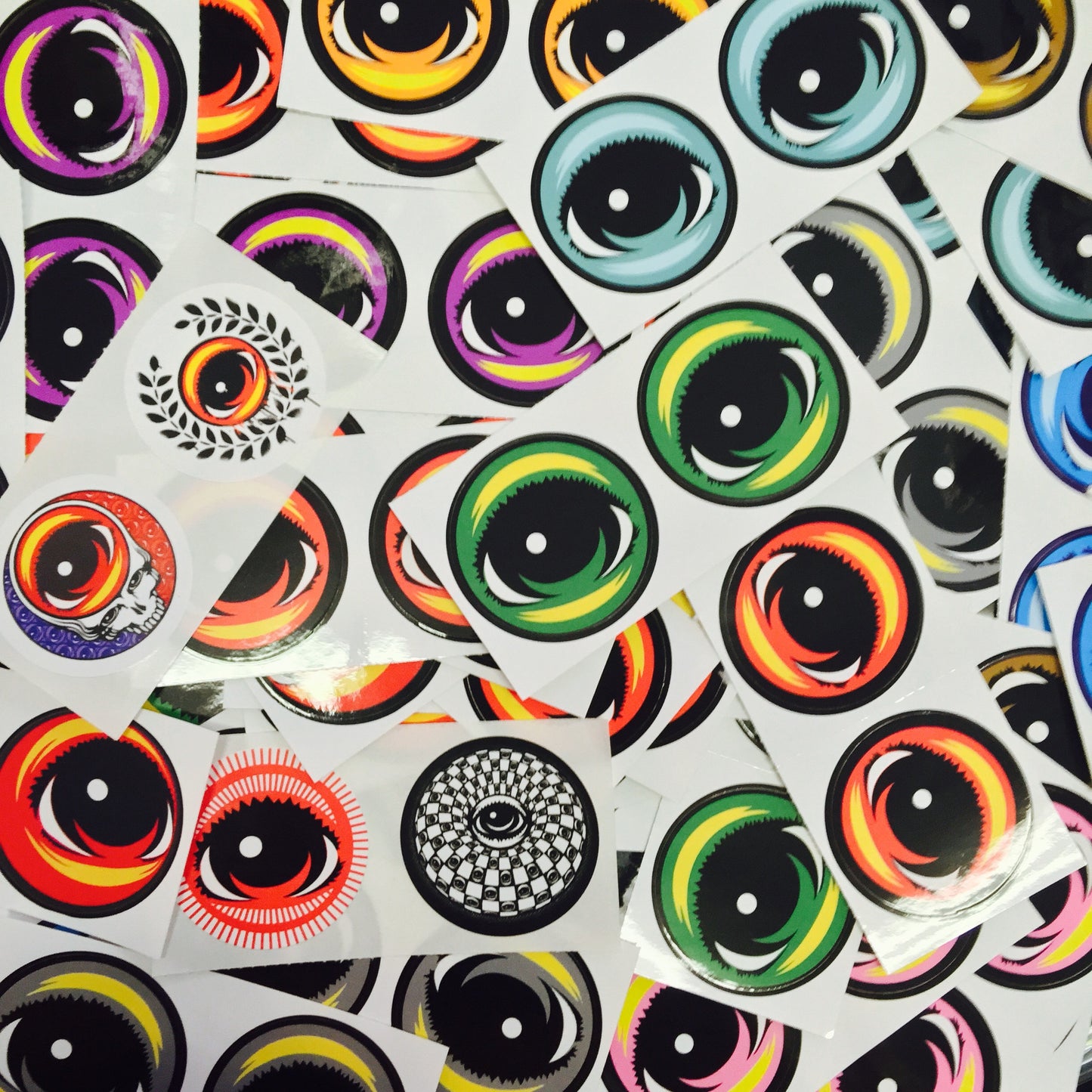 2 Small EYEZ Stickers